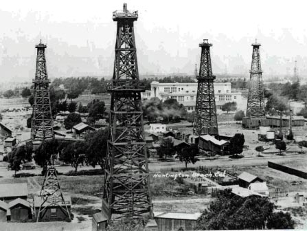 oil well